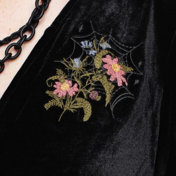 Cleome Floral Spiderweb Embroidered Velour Faux Wrap Mini Dress Disturbia - Picture 2 of 6